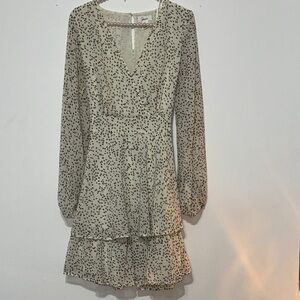 Elegant Cream Patterned Dress